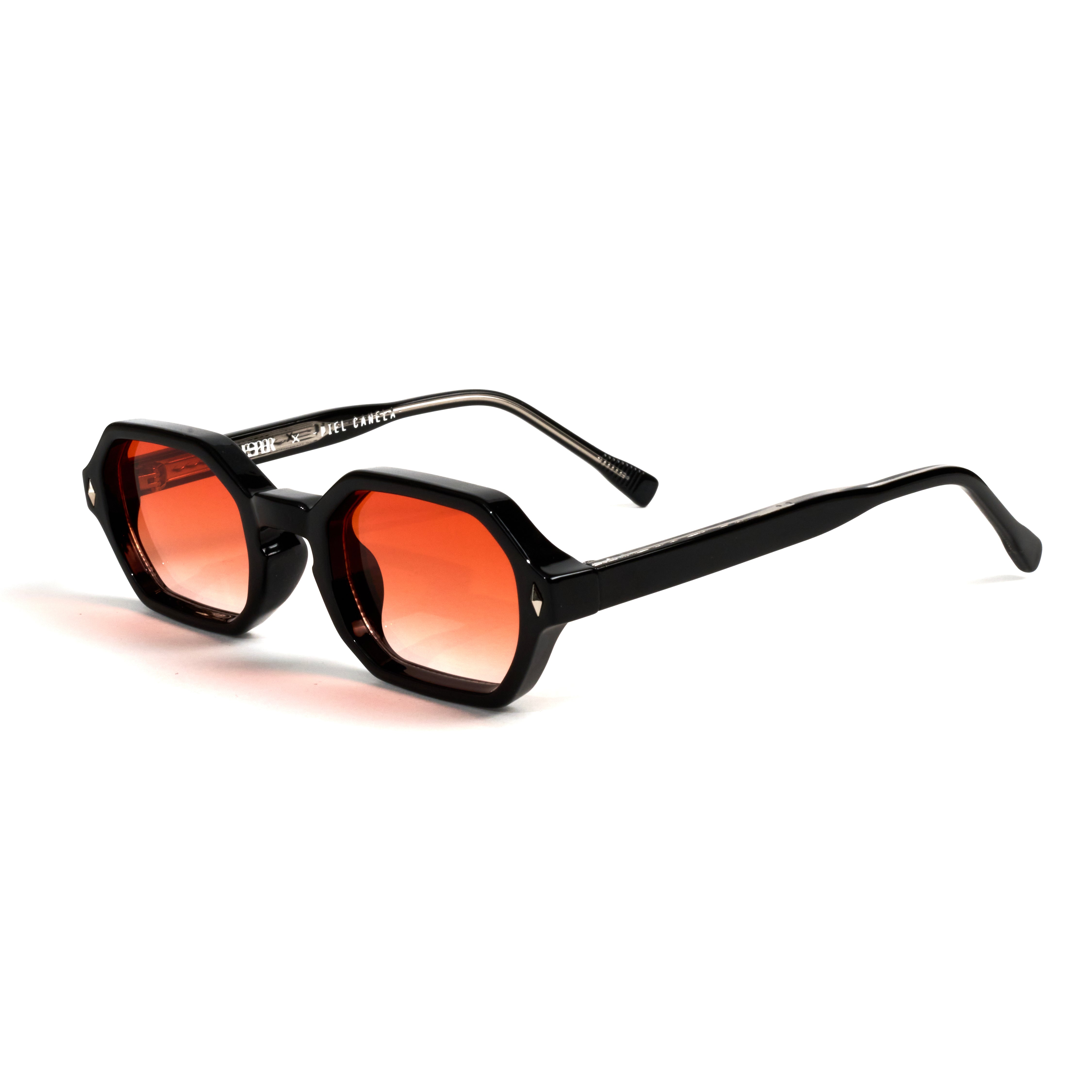 Stromboli Smoke Red